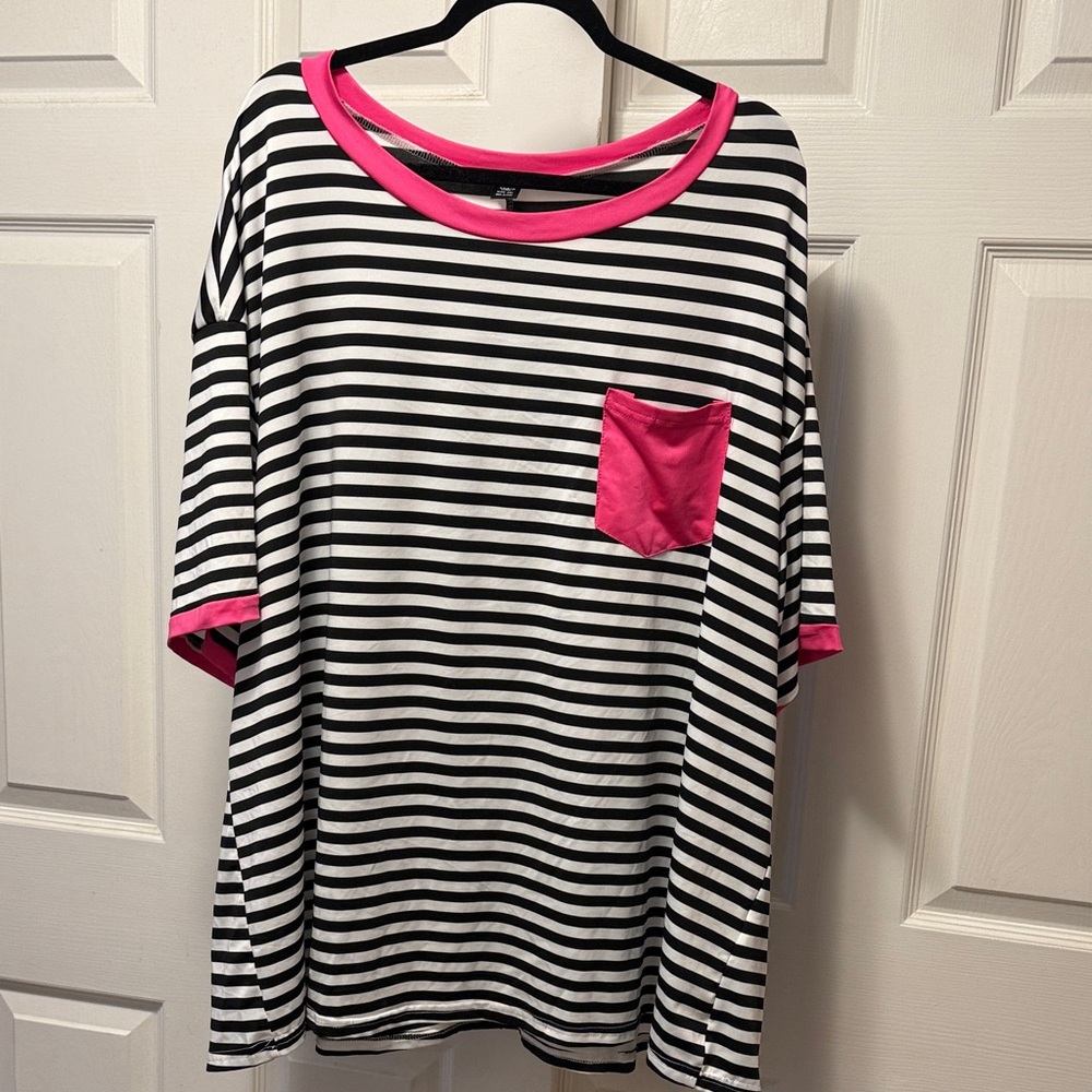 SHEIN Curve+ Black & White Striped Top with Hot Pink Trim